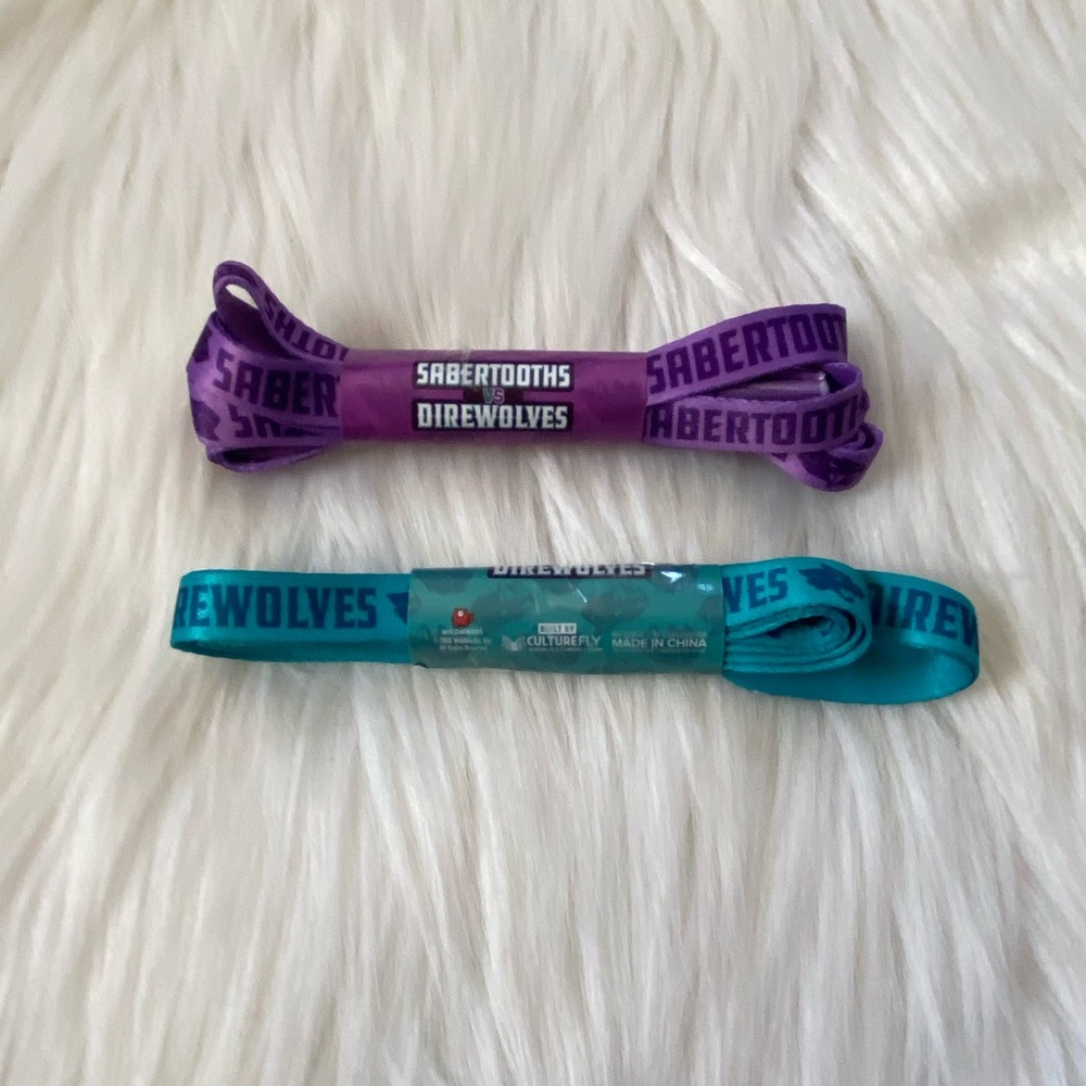 Animal Jam team shoe laces